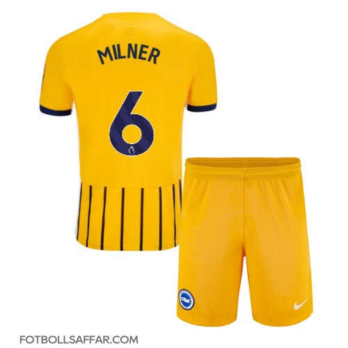 Brighton James Milner #6 Bortadräkt Barn 2024-25 Kortärmad (+ Korta byxor)